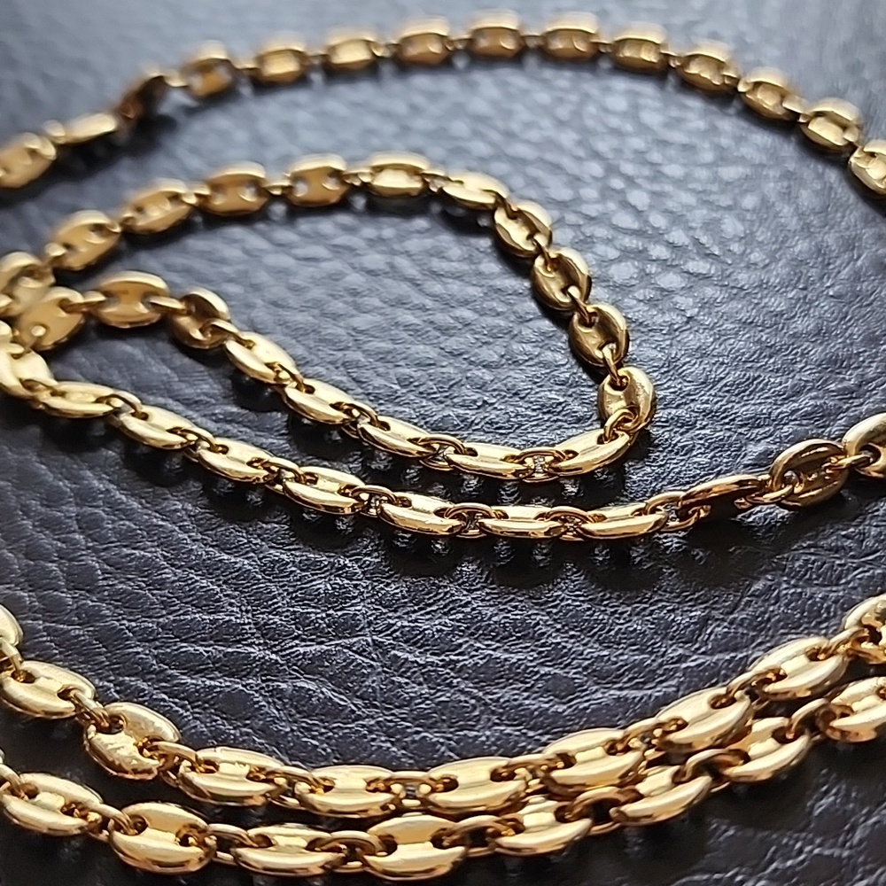 Gold Tone Women's Chain Necklace - Elegant Link Design - Picture 3 of 9